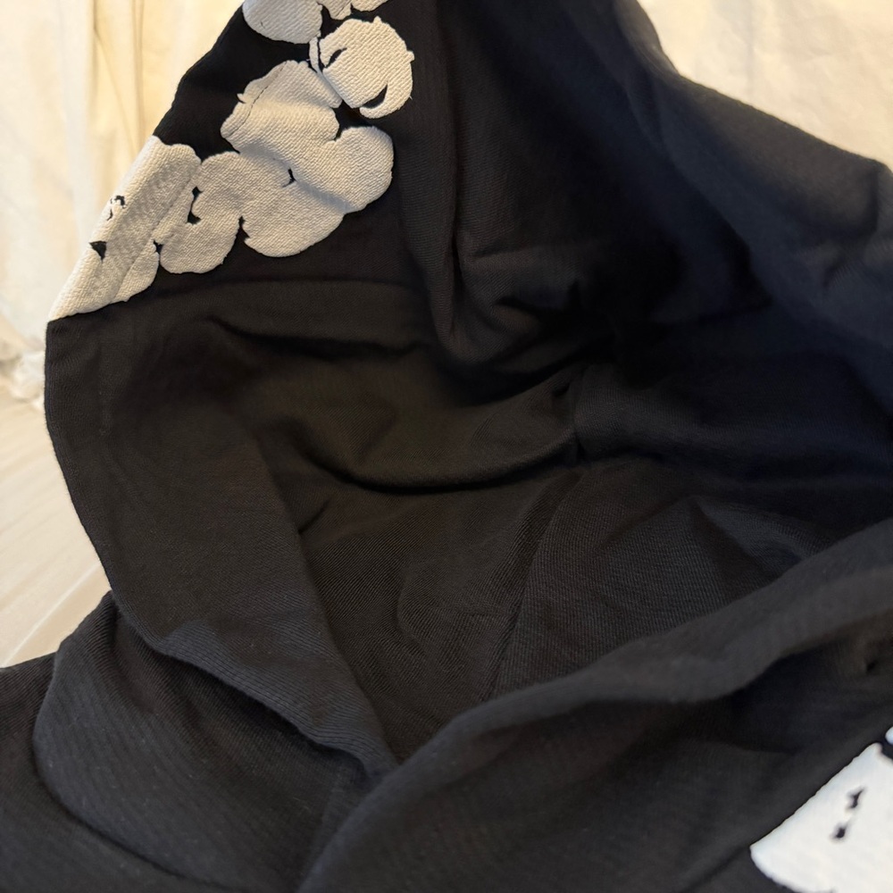 🔥 Denim Tears Wreath Hoodie – Cotton Wreath 🔥 - Picture 5 of 8